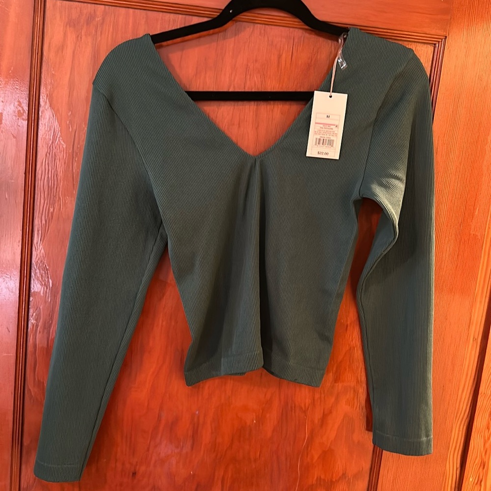 Double V Ribbed Sweater - Date Night Outfit - New With Tag